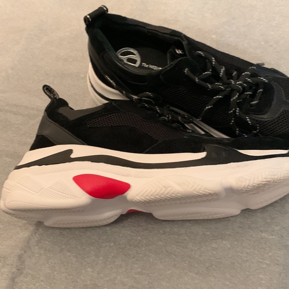 New wishbone sneakers - Picture 2 of 7